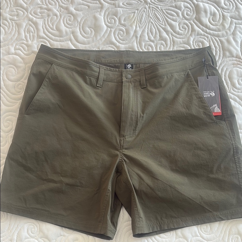 Mountain Hardware SPF 50